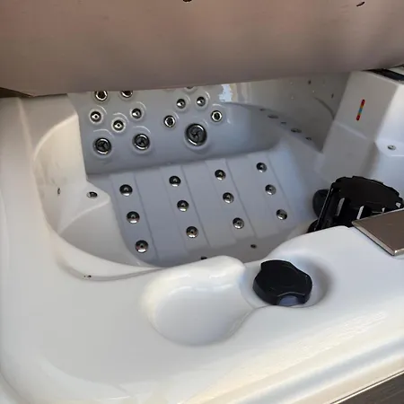 3 Pieces Terrasse Et Jacuzzi Apartamento *